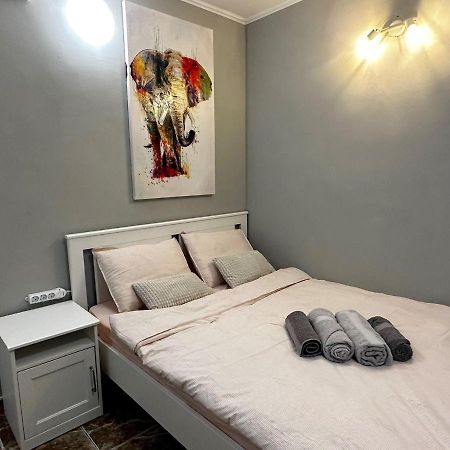 One Room Apartment Decebal Бухарест Екстер'єр фото